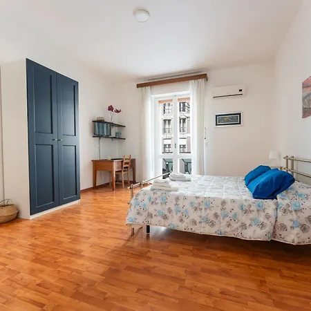 Dante House In Centro Citta Lägenhet Cagliari